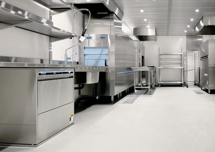 Cuisine professionnelle en acier inoxydable